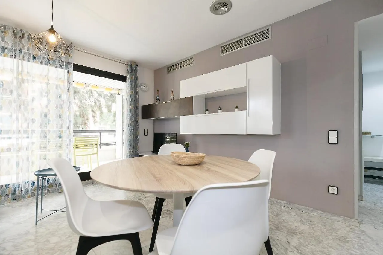 Uhc Cancun Apartments サロウ